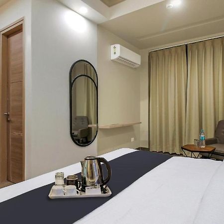 Hotel The Golf 1 Lucknow Dış mekan fotoğraf