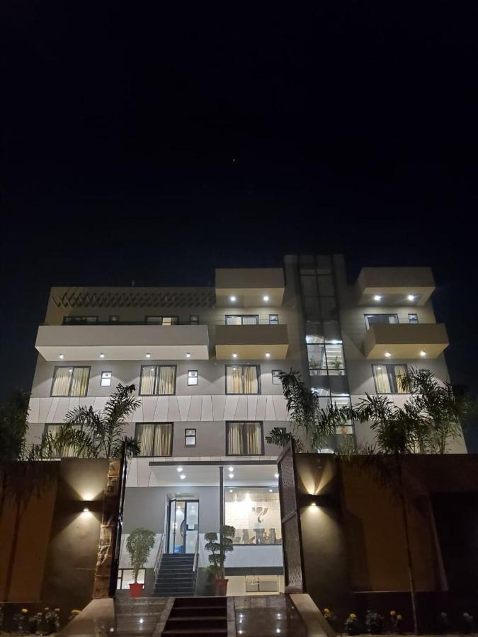 Hotel The Golf 1 Lucknow Dış mekan fotoğraf
